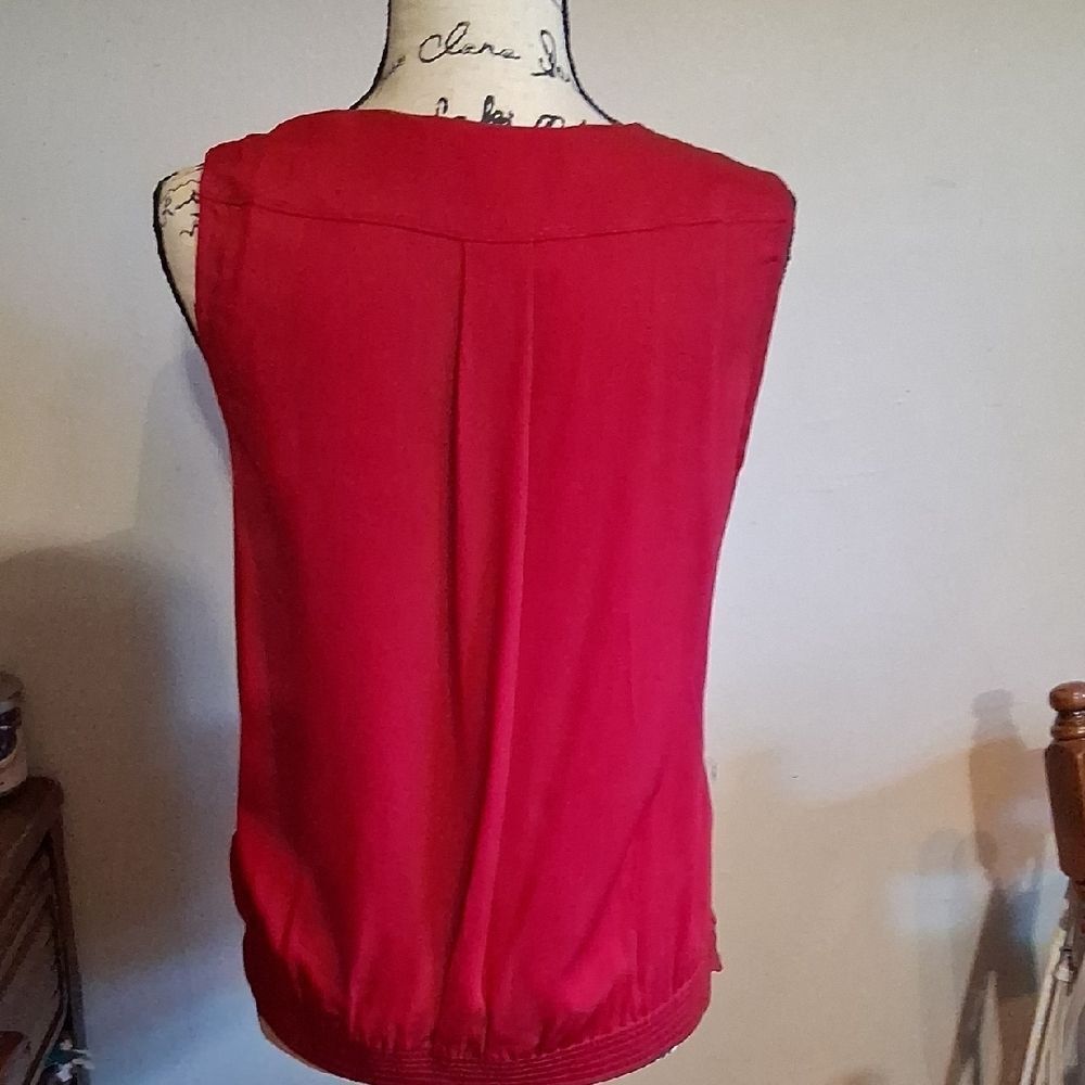 Diane Von Furstenberg Deep Red Wrap Silk Blouse Size 10 - Picture 4 of 16